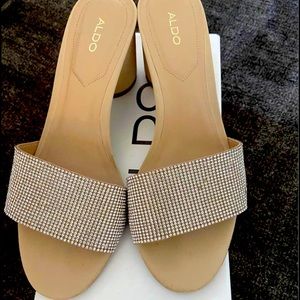 Aldo Sandals